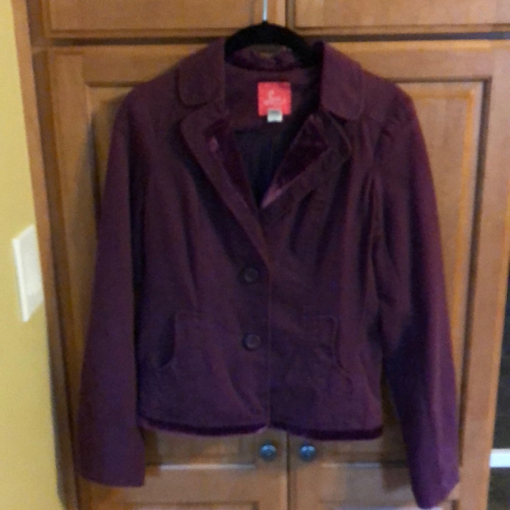 Lux blazer with velvet detail MAKE ME AN OFFER